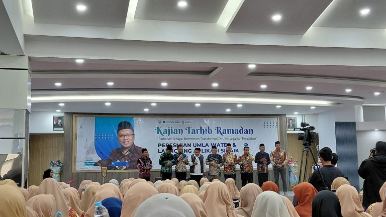 Launching UMLA Water & Aplikasi SIBAIK UMLA